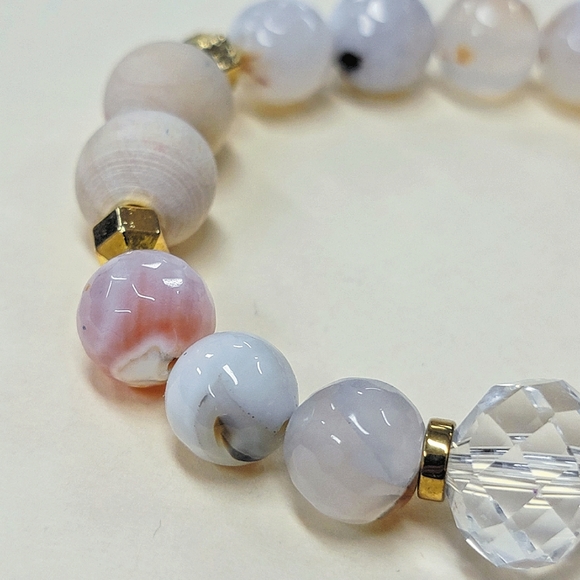 Faceted Semiprecious Agate Beaded Essential Oil Diffuser Elastic Bracelet - Picture 4 of 6